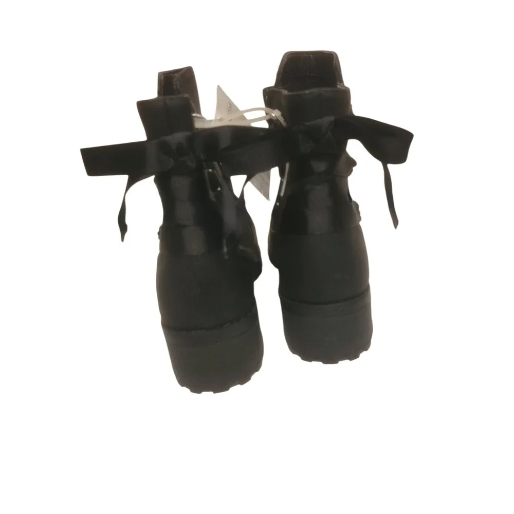 Cute Dolce Vita girls size 5 Rollins black lace up‎ combat style boots NWOB